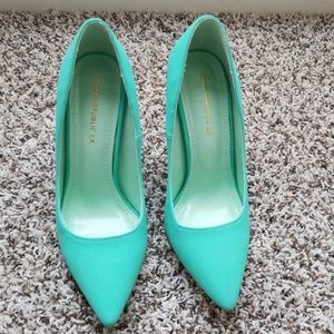 Mint pointed high heels